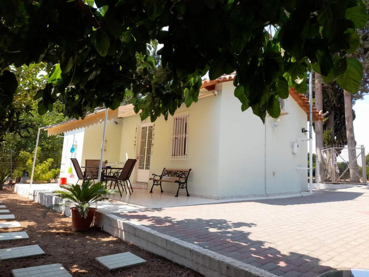 Вилла Eirini House Дрепанон Экстерьер фото